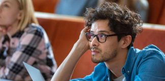 https://www.chronicle.com/blogs/next/2013/05/19/graduation-rates-flawed-as-a-measure-of-colleges-but-still-useful/